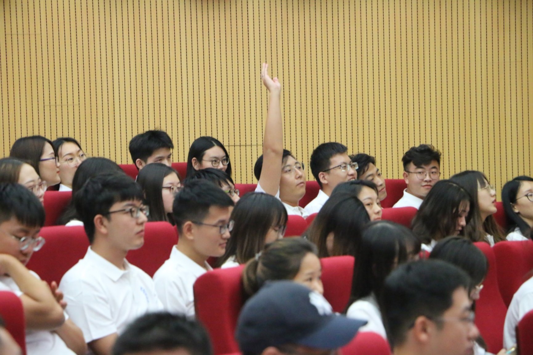 C:\Users\501\Desktop\cgpay钱包下载
开学典礼\IMG_6273.JPG